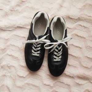 Ecco Women's Casual Black Sneakers